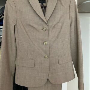 The Limited Women's Suit Set - Size 2